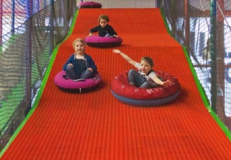 Kidzy Hénin-Beaumont : parc de jeux en famille